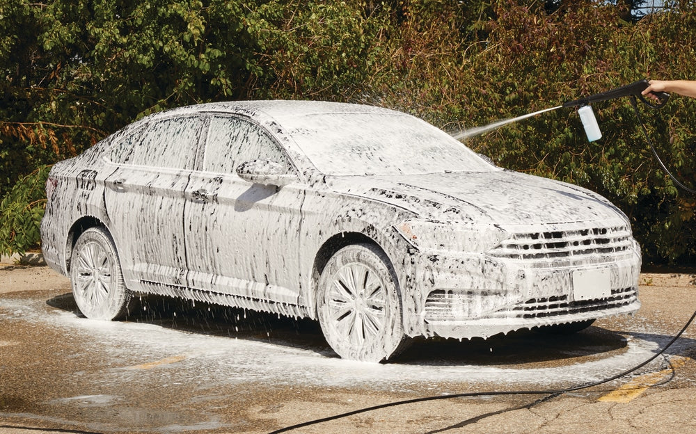 Non-Toxic Foaming Pressure Washer Detergent for Vehicles & Boats, Concentrate, 2L J5J9 - product image 4