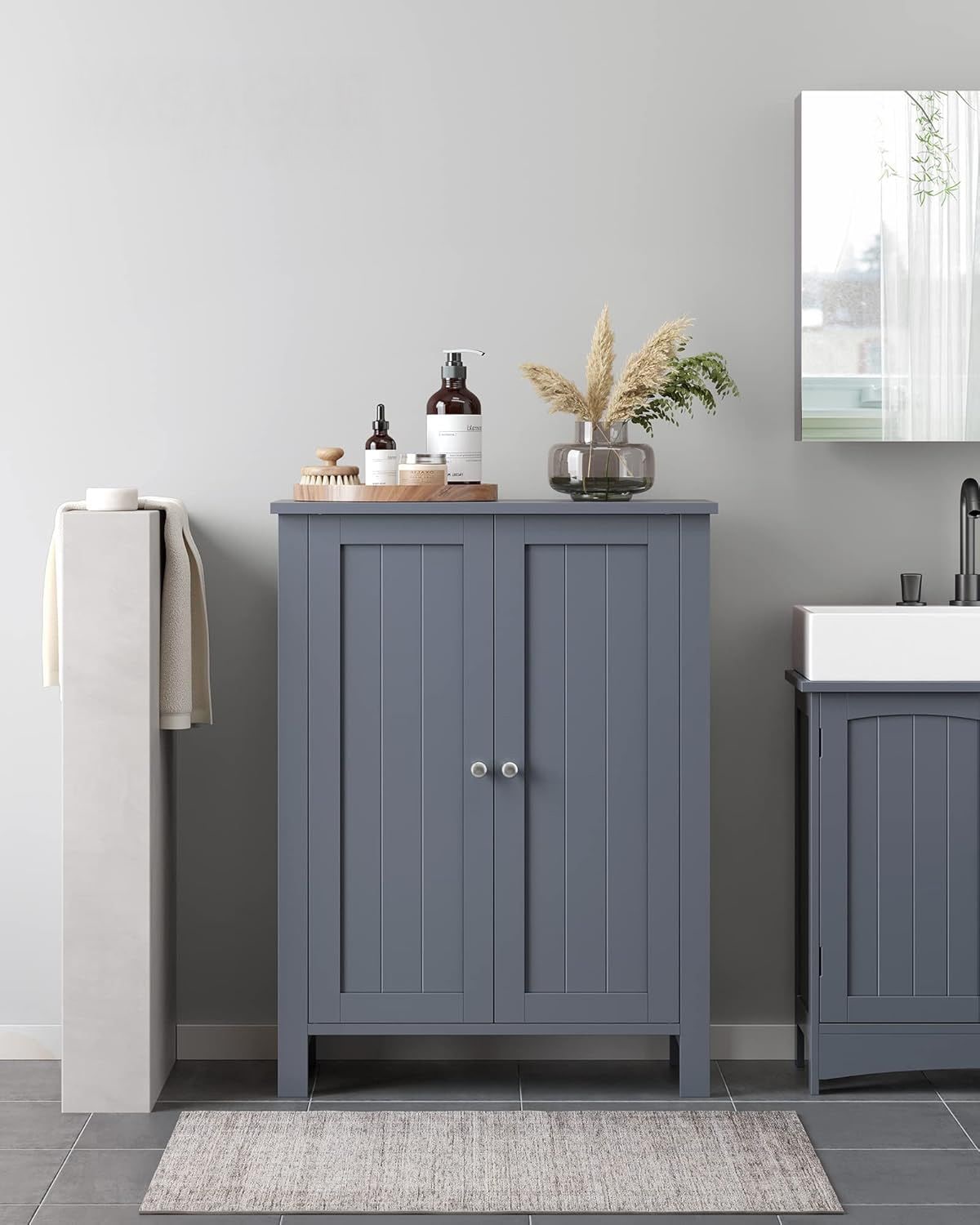 Home Dove Grey Floor Cabinet with 2 Adjustable Shelves H2W9 - product image 8
