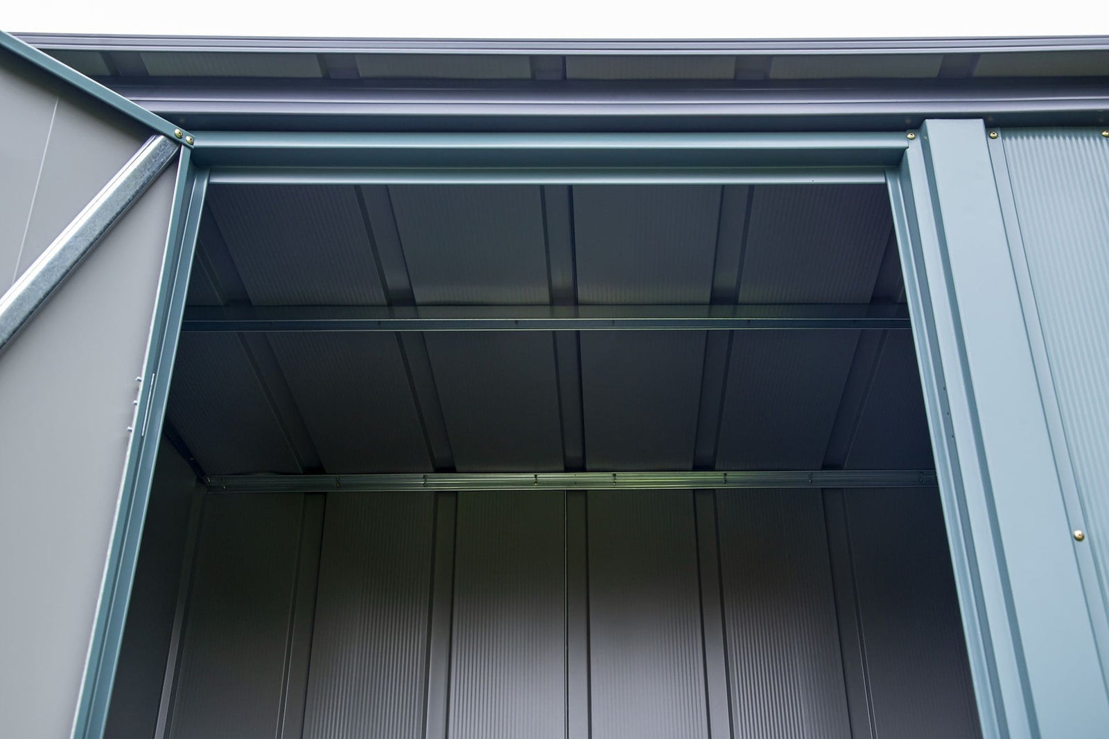 Spacemaker 4x3-ft Juniper Berry Lockable Patio Shed T0L7 - product image 8