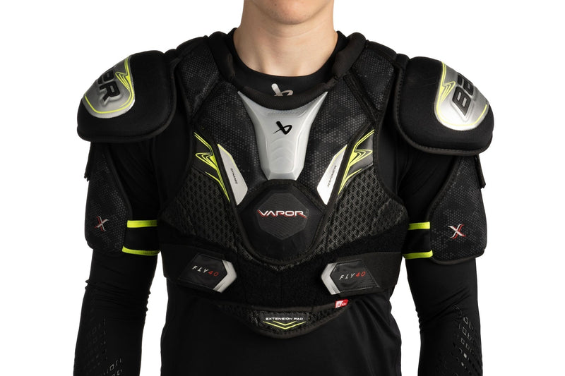 Vapor Fly40 Hockey Shoulder Pads, Junior, Assorted Sizes C3Y0
